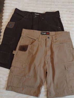 Lot of 2 Wrangler Riggs Workwear Shorts Mens 34 Ripstop Carpenter Utility Cargo